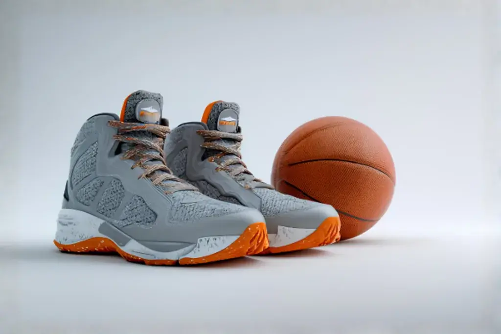 Sports Shoes