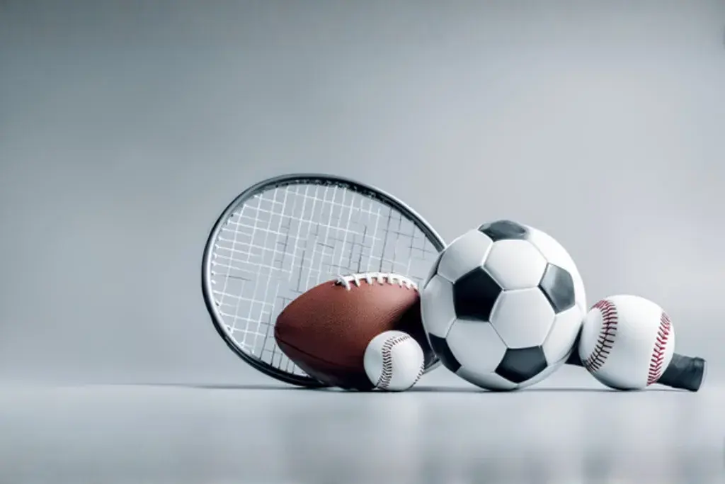 Sports & Entertainment